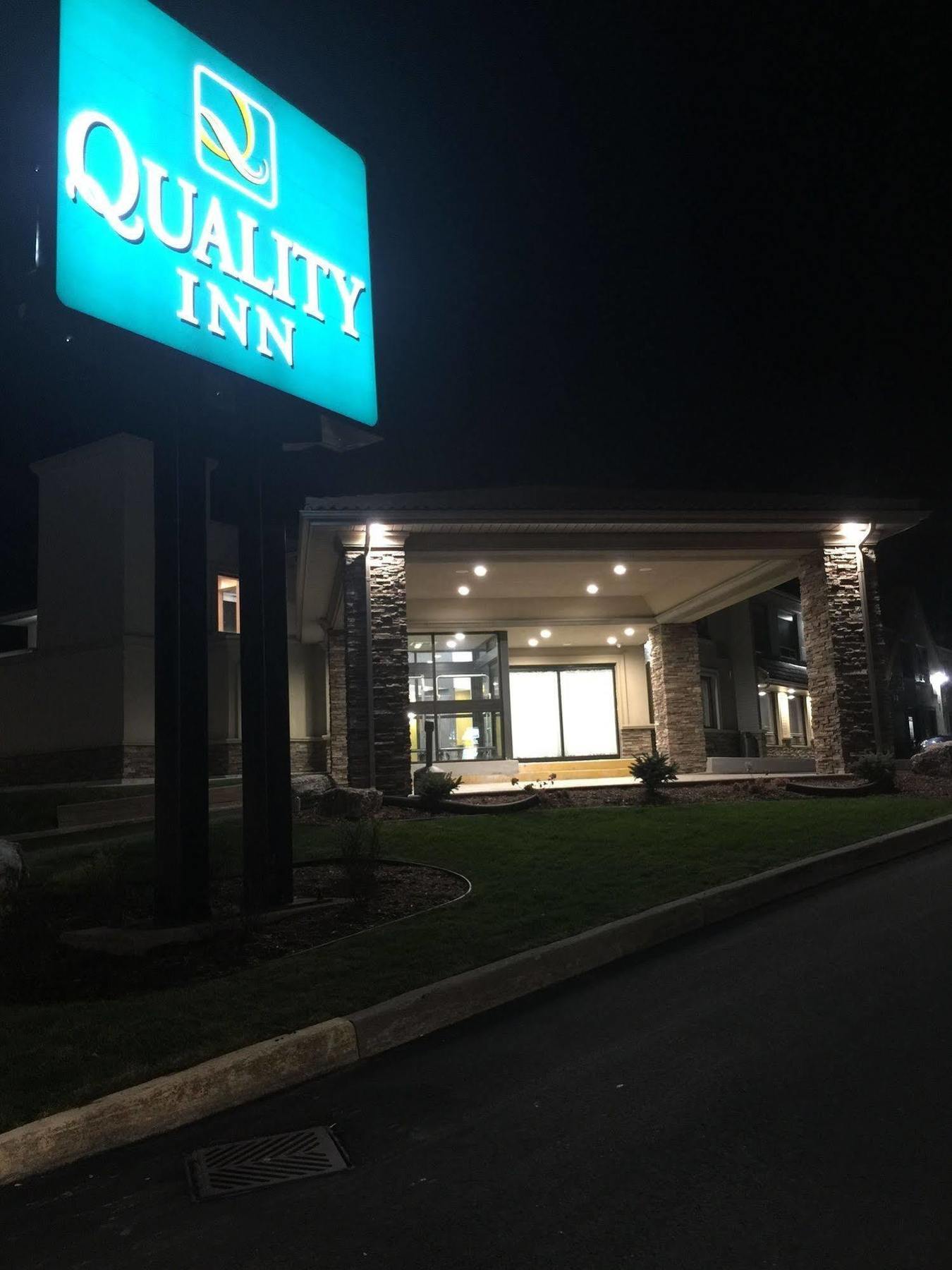 Quality Inn Leamington Exteriér fotografie