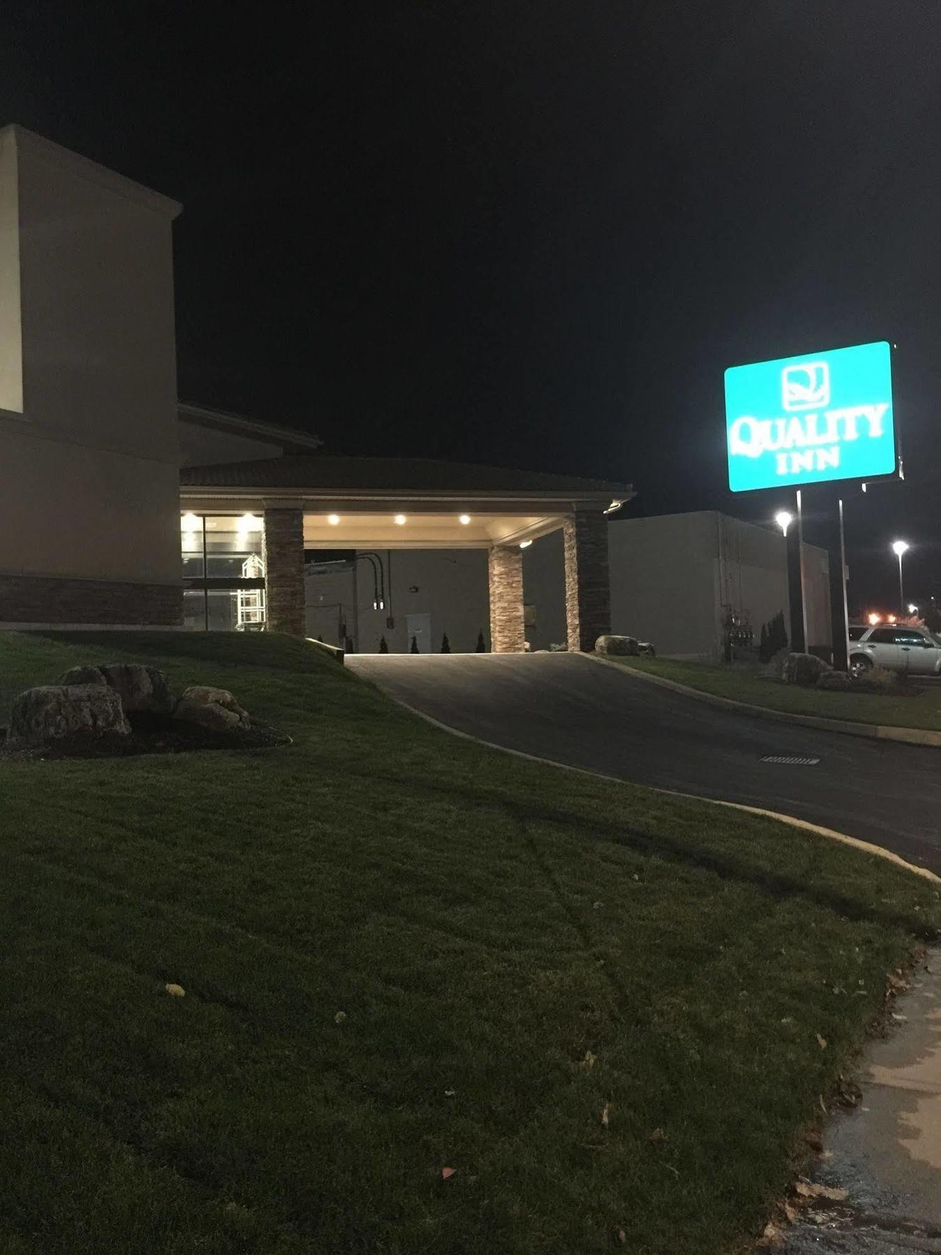 Quality Inn Leamington Exteriér fotografie